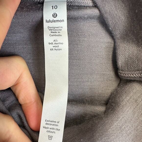 Lululemon Principal Dancer Funnel Neck Merino Wool Sweater Size 10 Lunar Rock - Picture 4 of 7